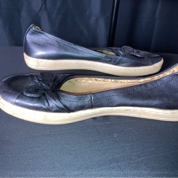 Bare Traps Black Slip Ons Trycia Women’s Size 8M - Picture 2 of 12